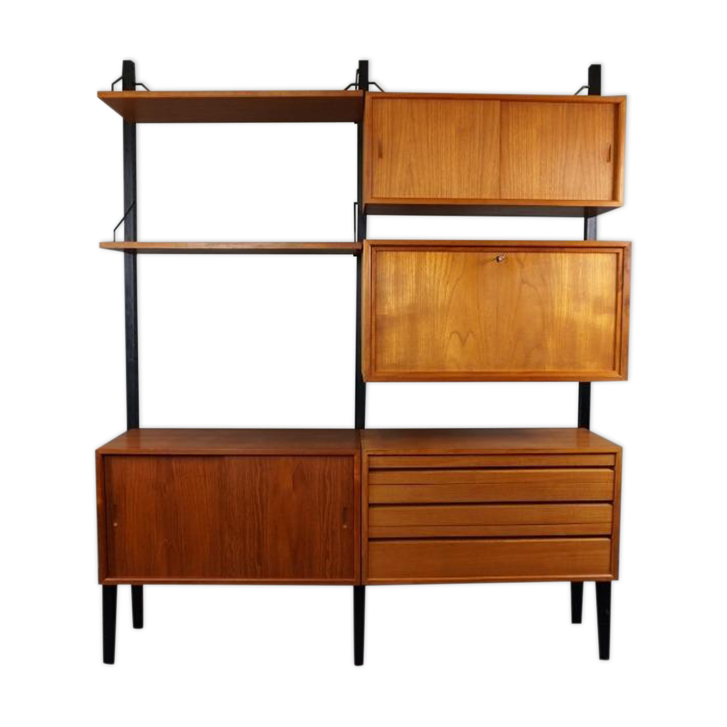 Royal System freestanding wall unit by Poul Cadovius