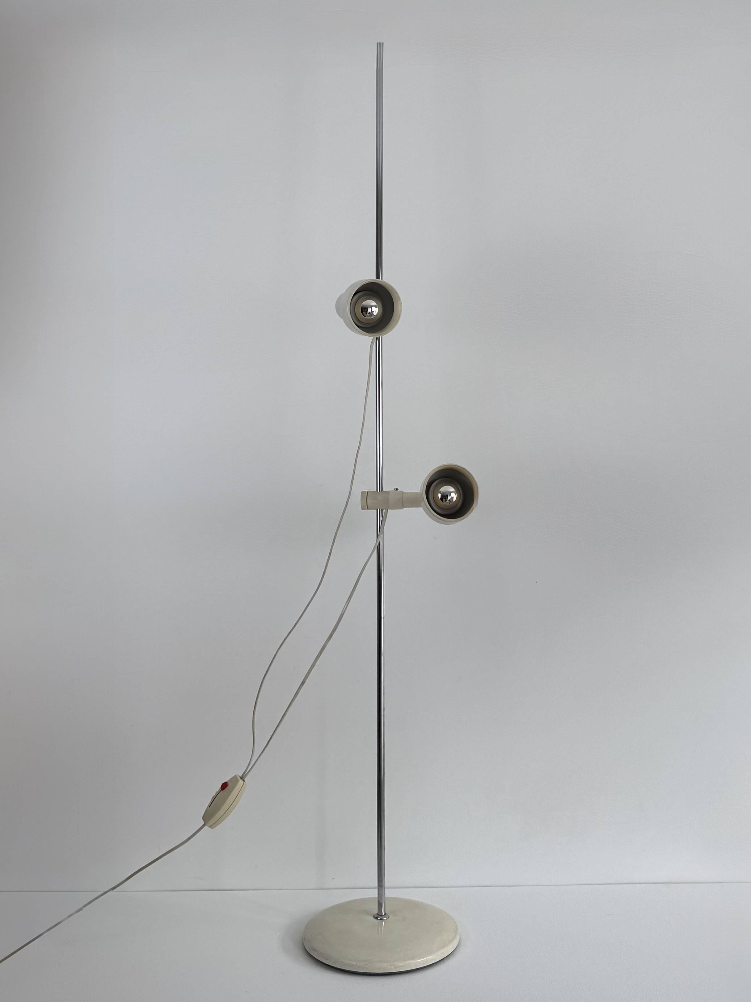 Vintage adjustable floor lamp, chrome and pressed moulded beige ABS, France 1970.