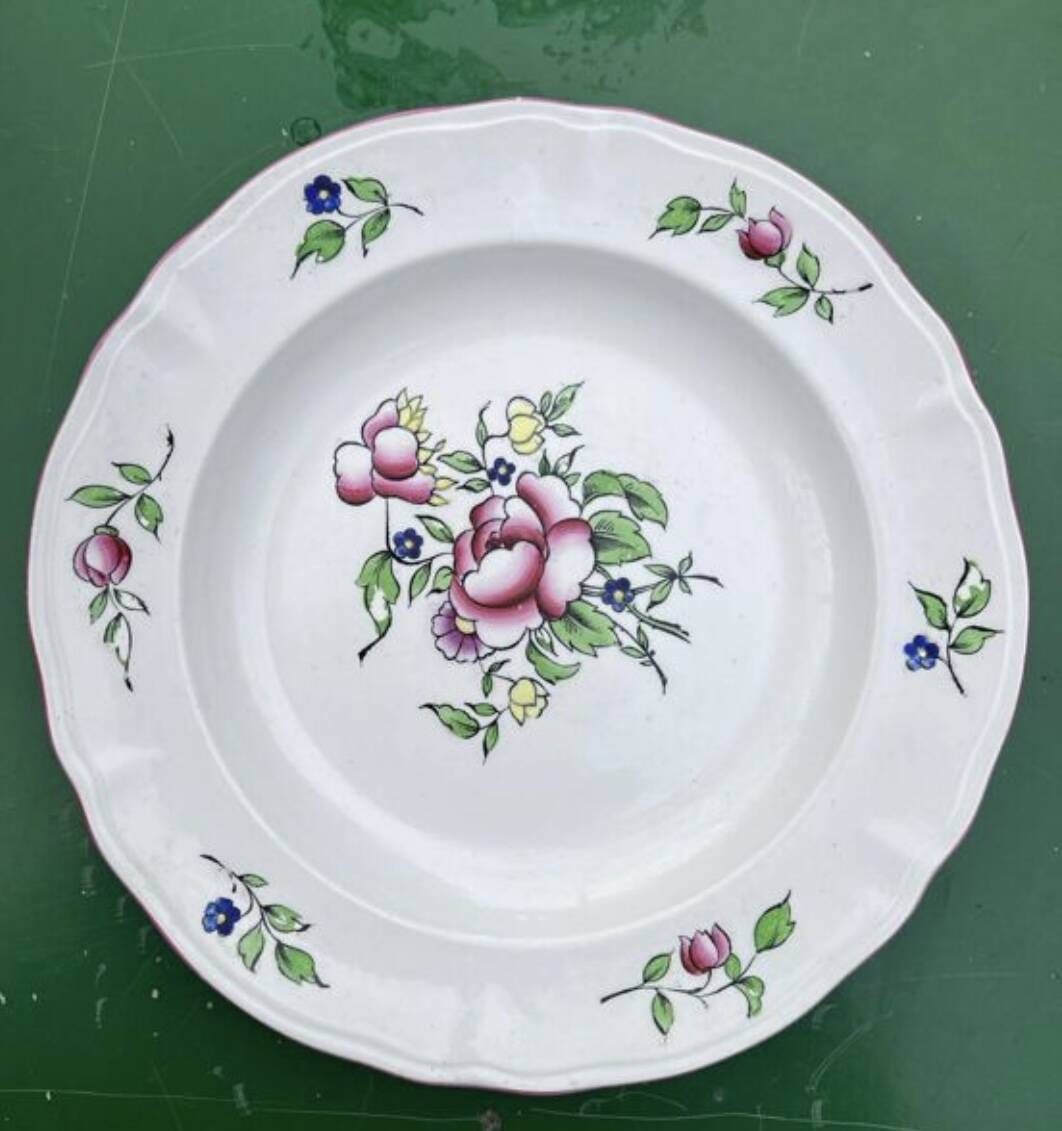 Villeroy & Boch - half-soup plates
