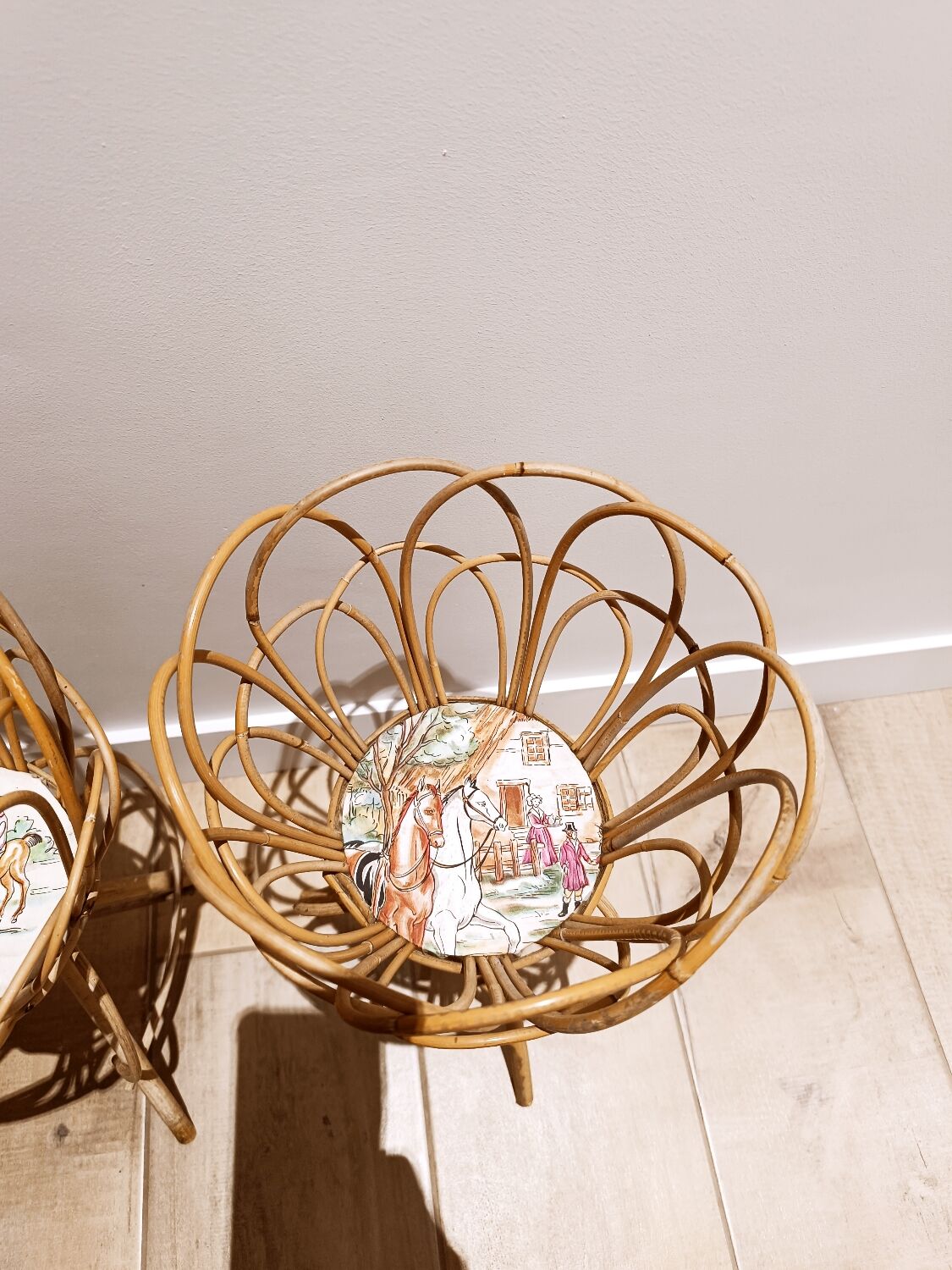 Rattan wicker plant holder
