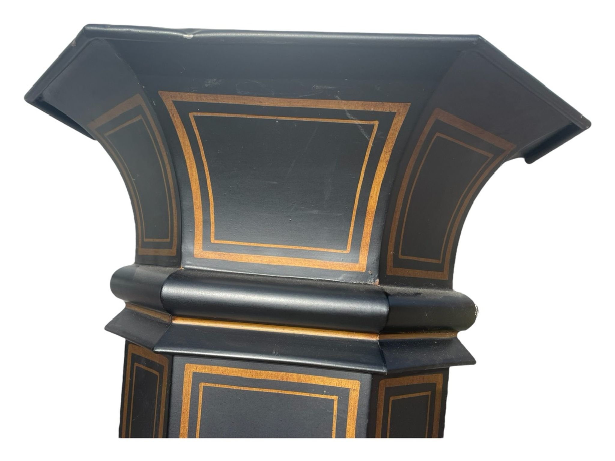 Jardiniere en tôle style Napoléon III