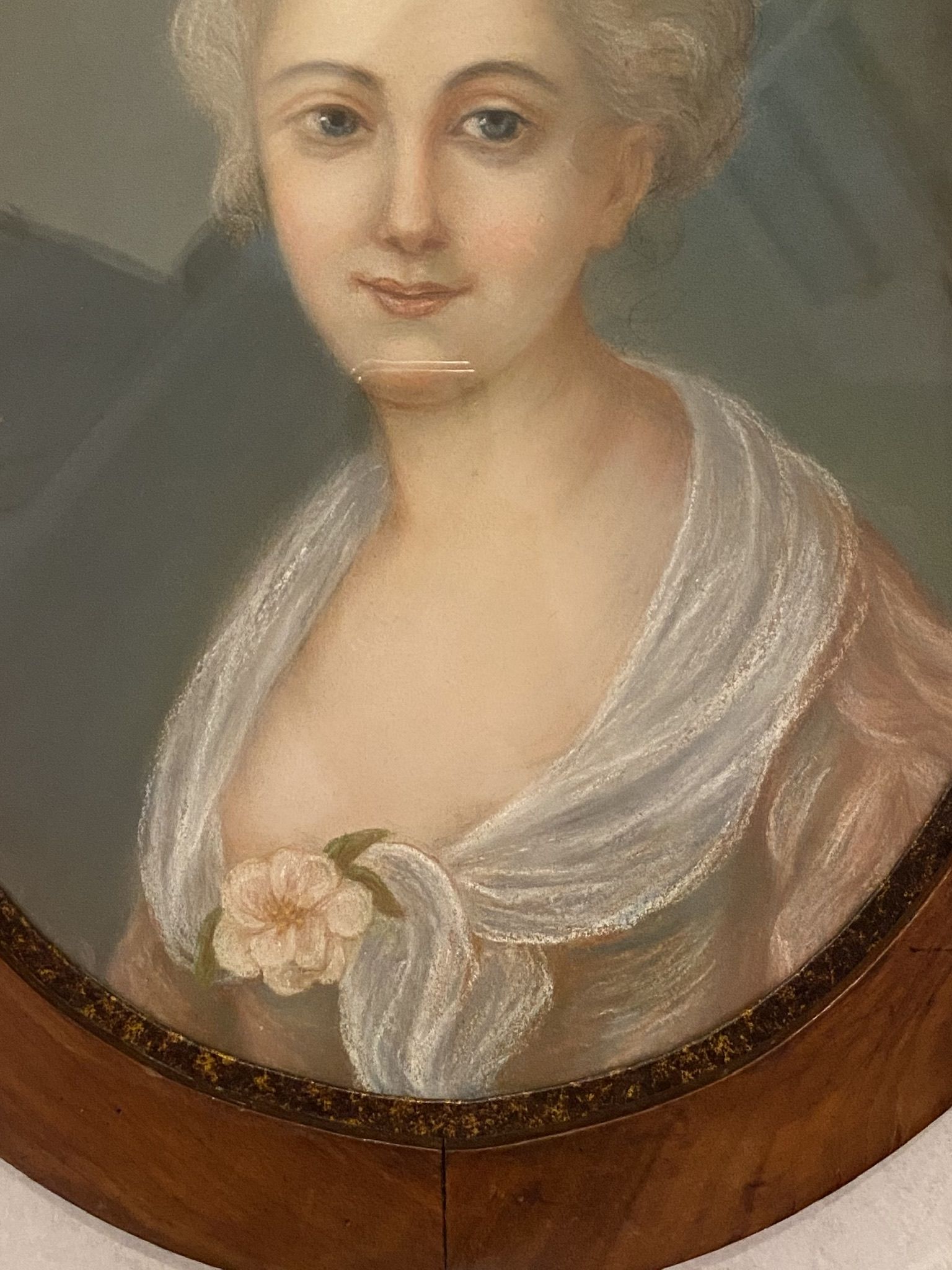 Old painting, portrait of a young girl