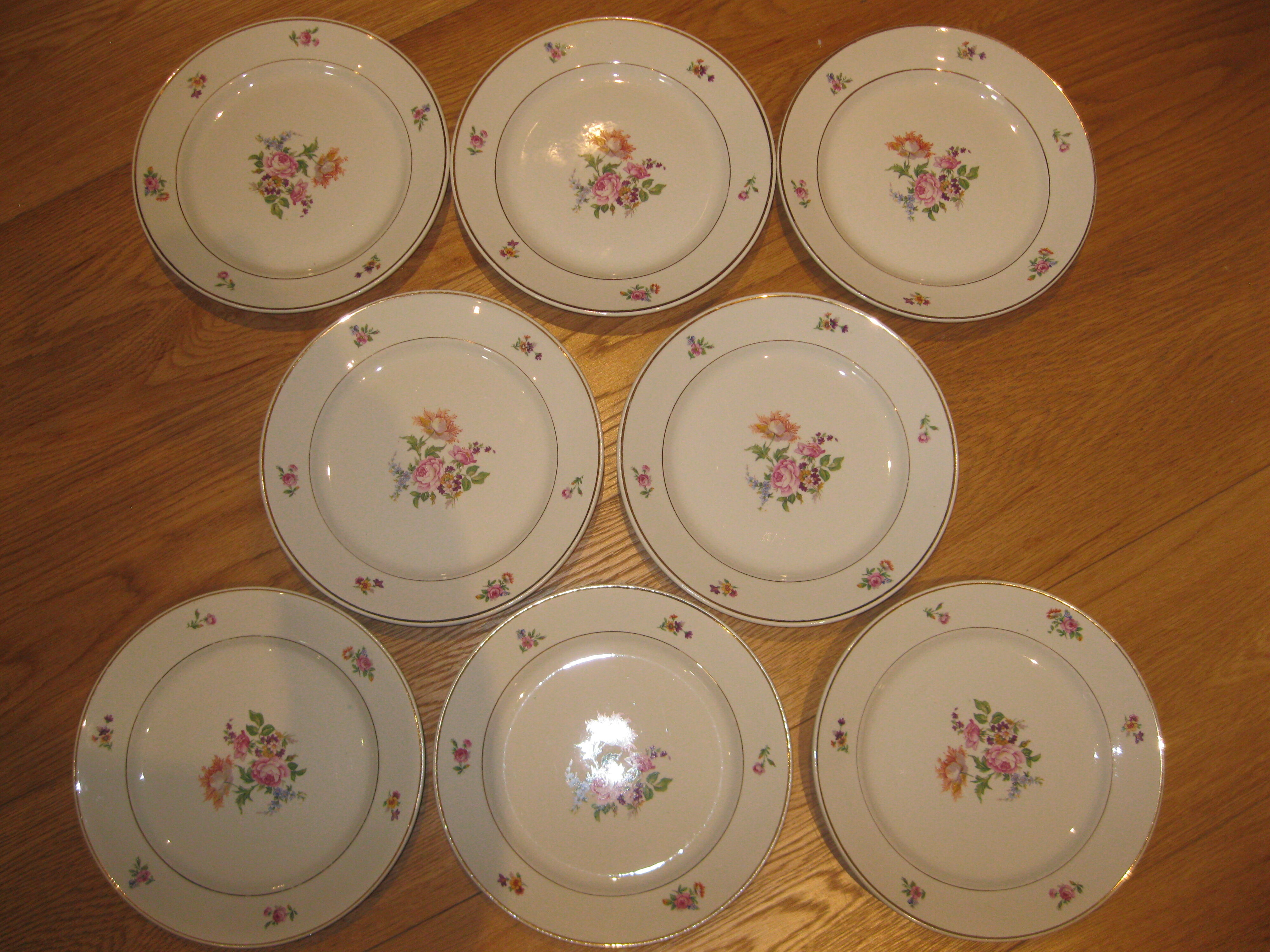 8 plates porcelain Lunéville