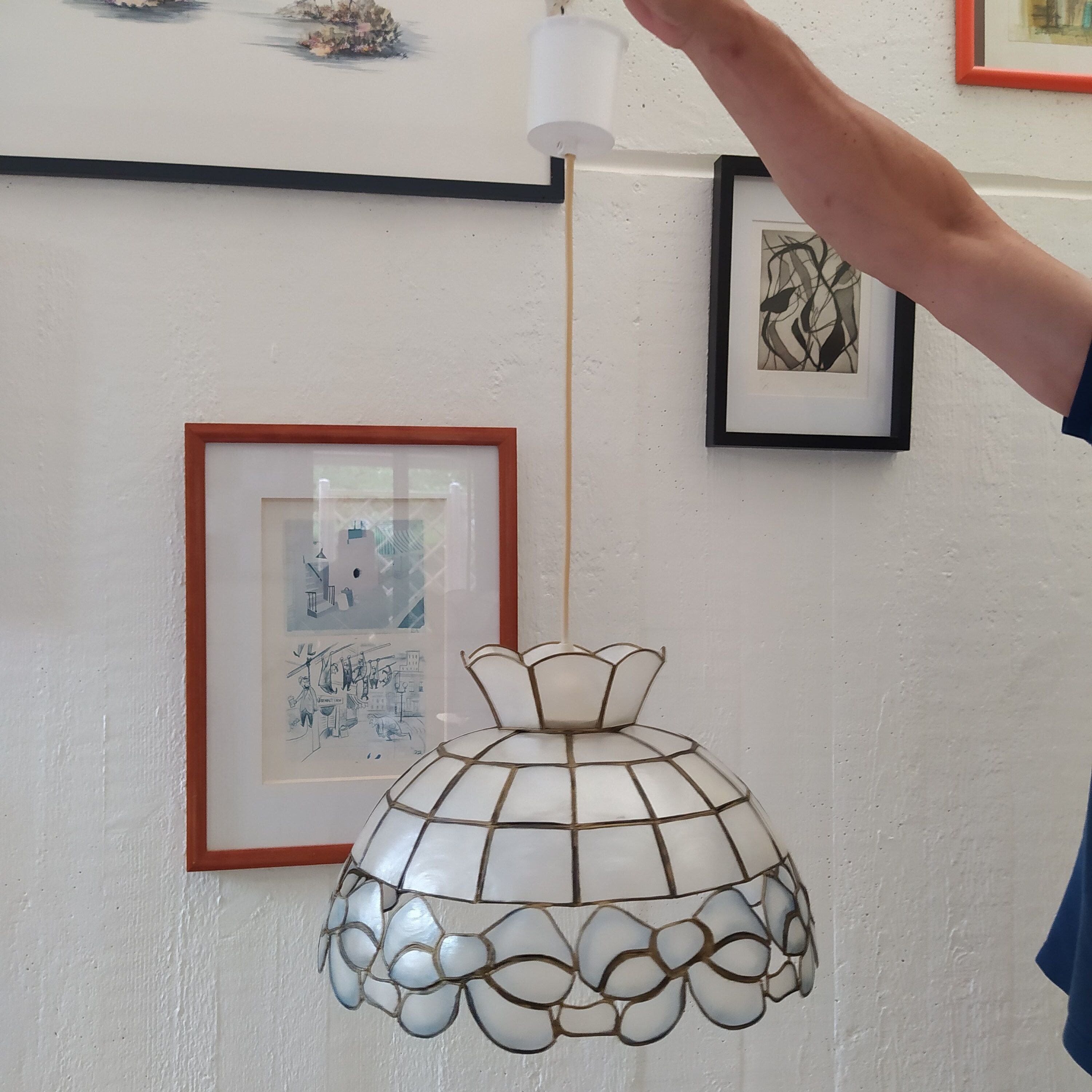 Mother-of-pearl and brass lamp
