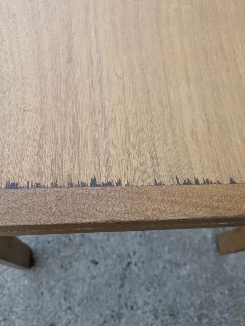 Extendable tables