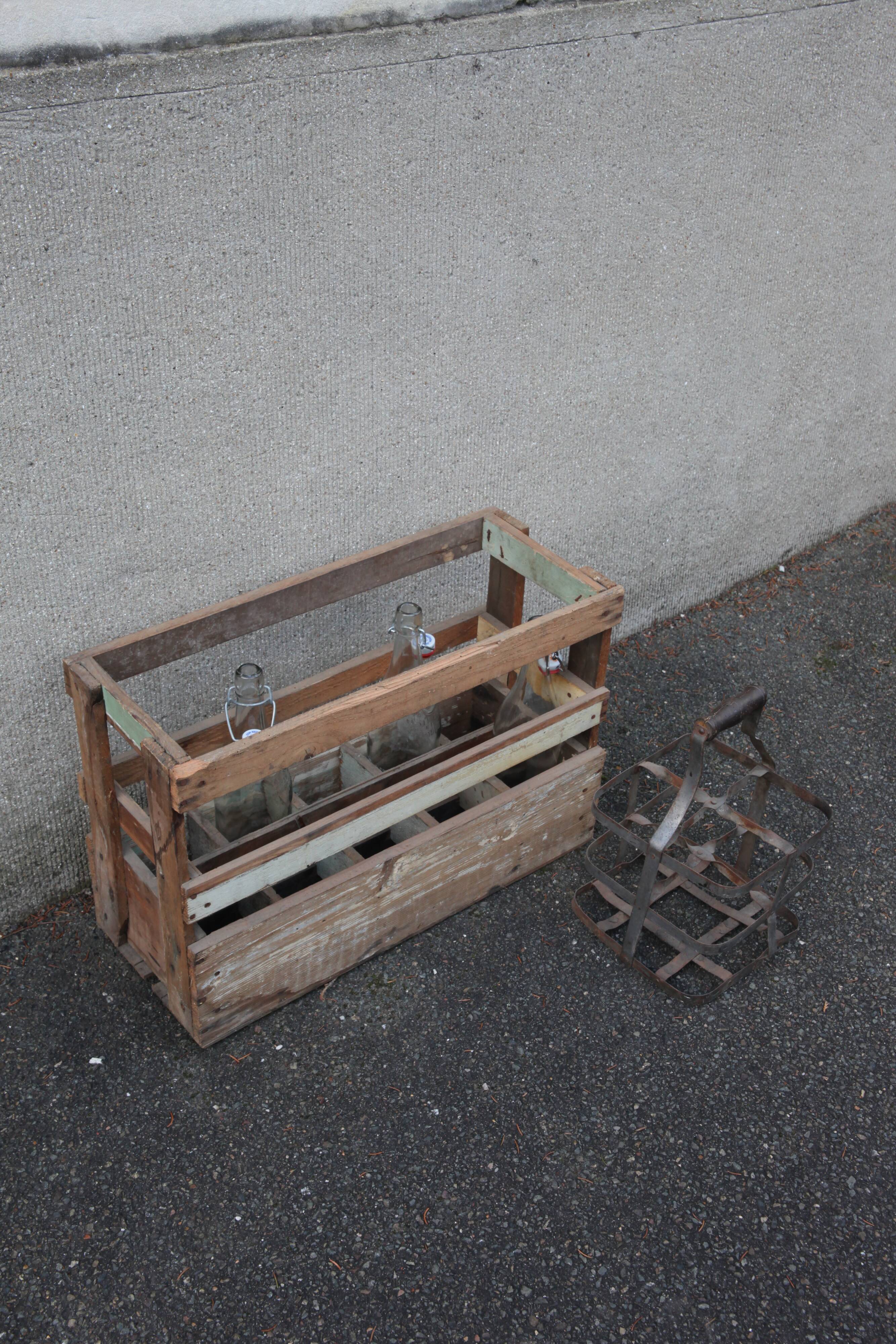 Wooden bottle storage