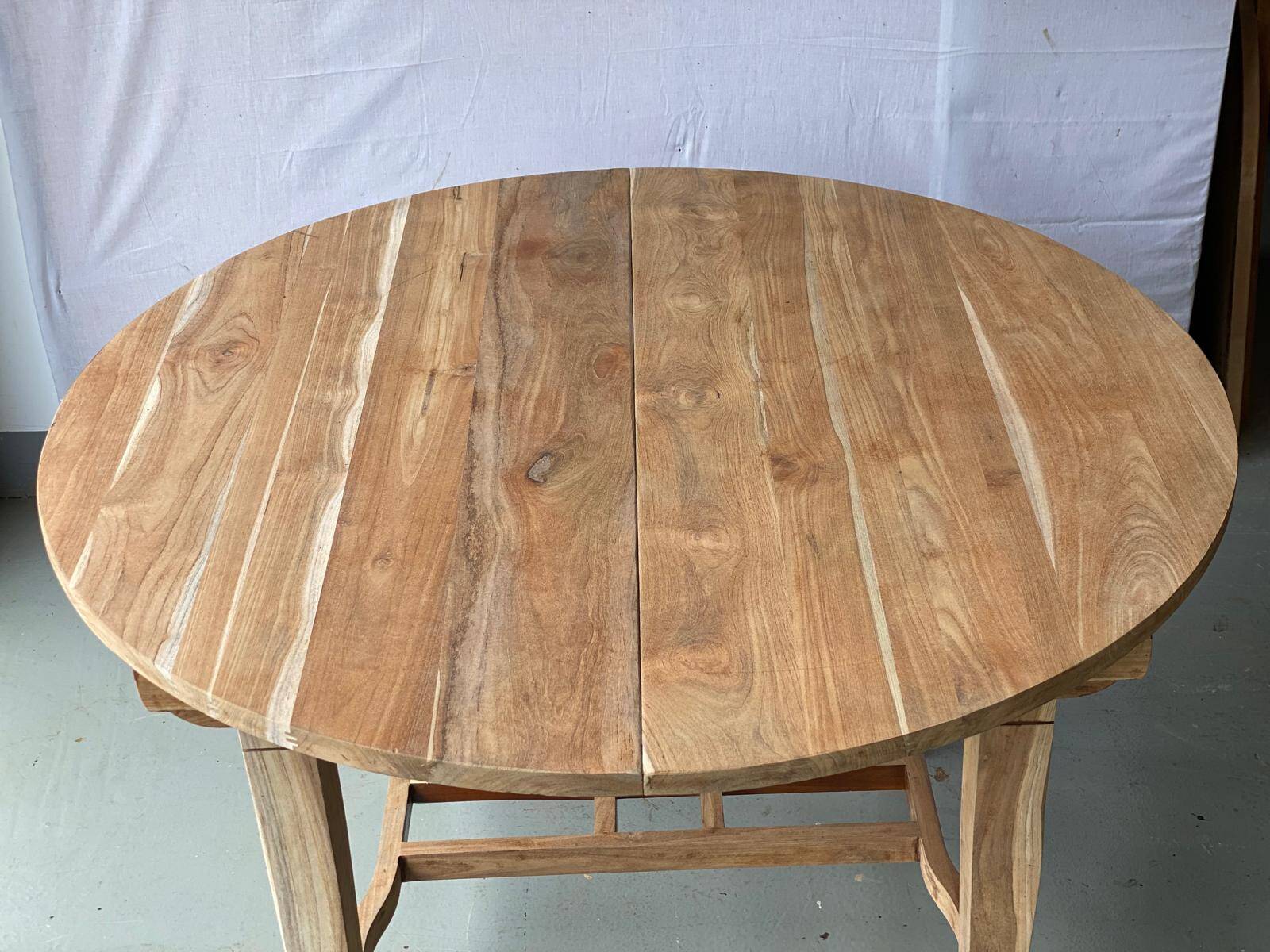Refurbished Extendable Round Farmhouse Dining Table in Raw Solid Wood