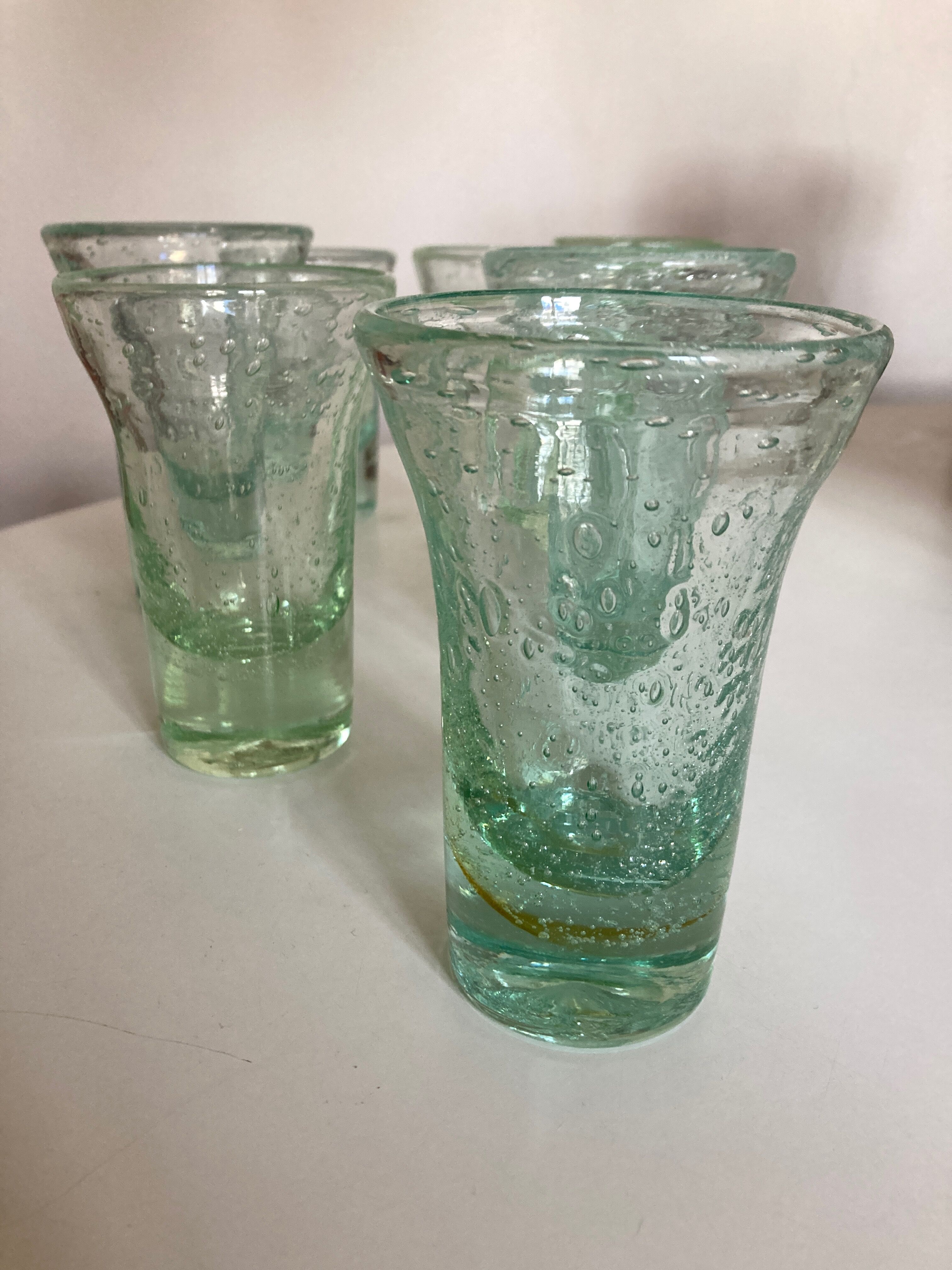 Set of 7 Biot cups in bubbled glass 1970