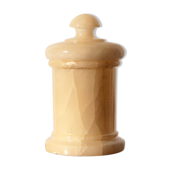 Alabaster pot