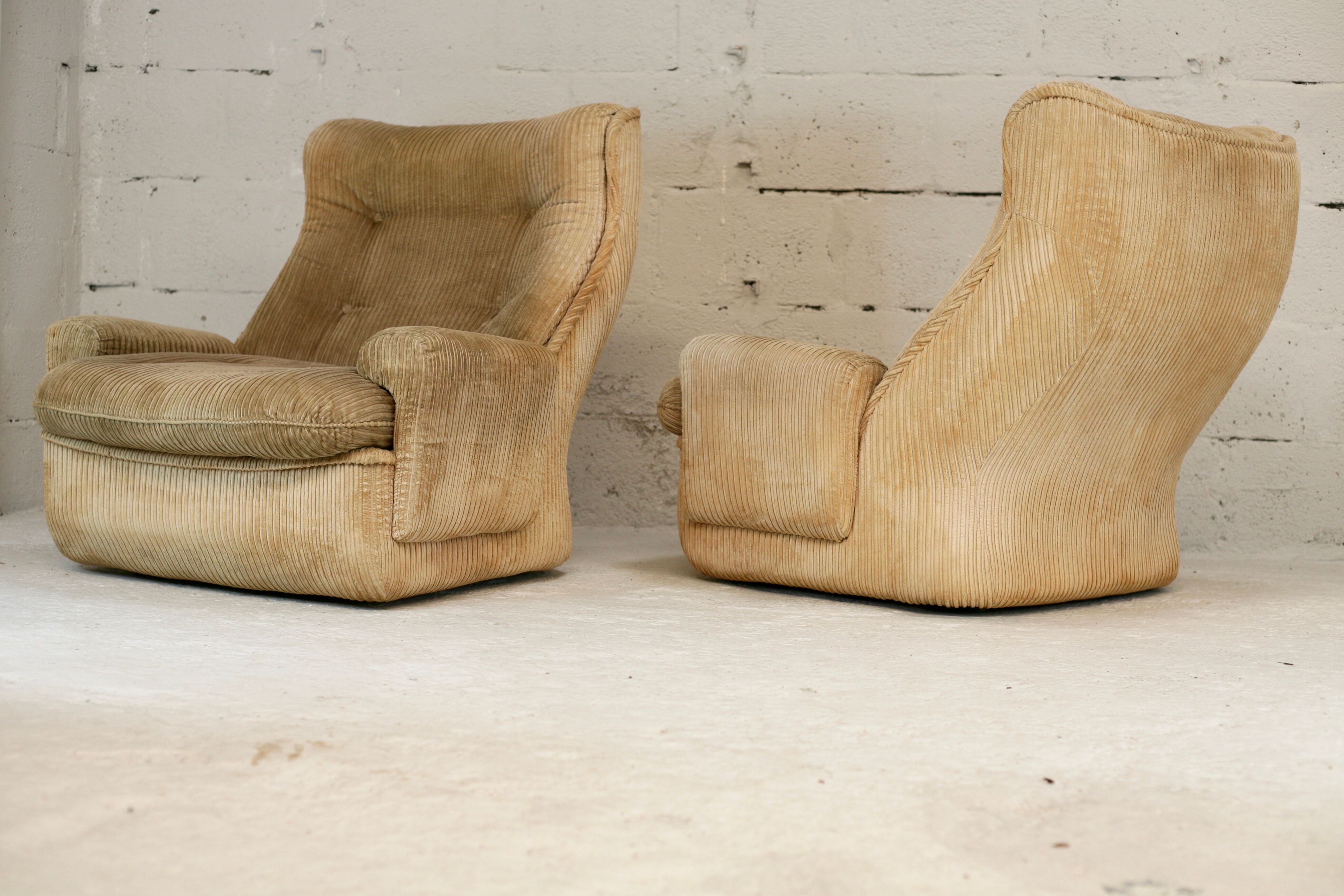 Pair of armchairs by michel cadestin, airborne edition, fiberglass and beige velvet, circa 1970