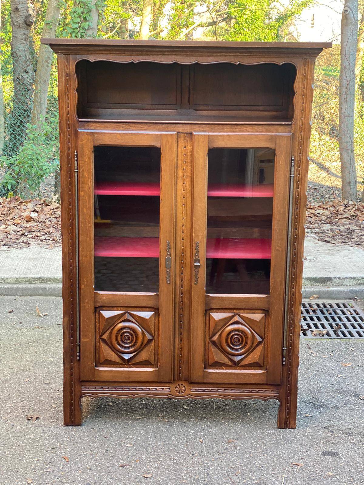 19th-century solid wood Spanish display cabinet 123x180cm