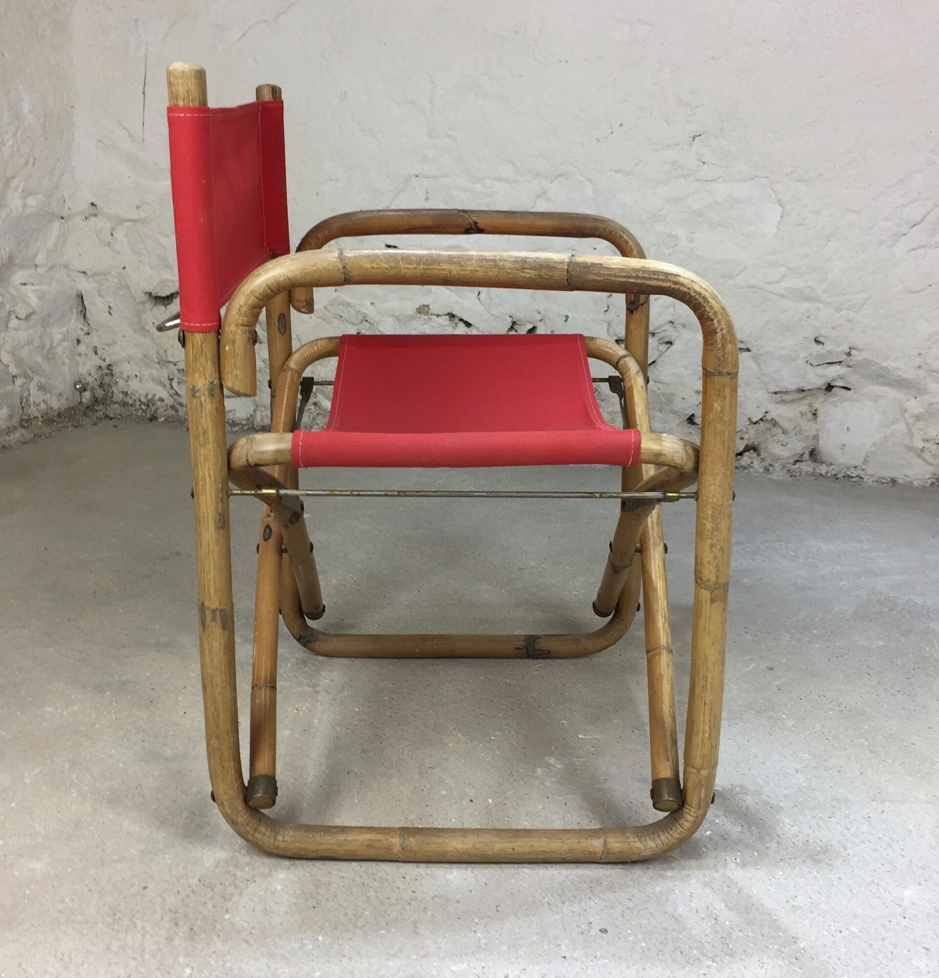 Lot of 4 chairs in rattan and red fabric, folding, 1960s