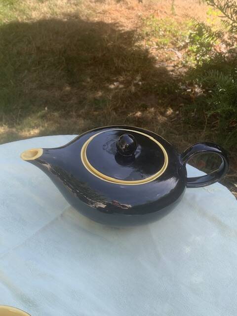 Teapot and milk jug We Two in vintage black and yellow ceramic