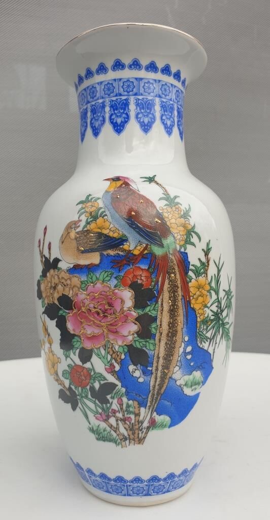 Porcelain vase birds lyres and nightingales from Japan