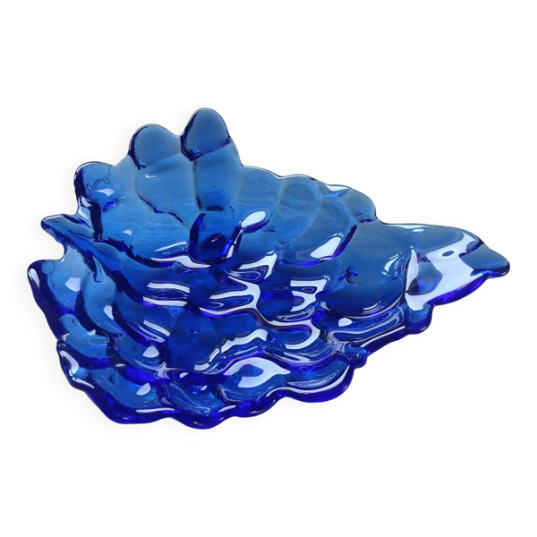 Coupelle, vide-poche, plat apéro ou fruit, coupelle bijoux en forme de brosse de raisin ou de feuille. Verre bleu Bristol