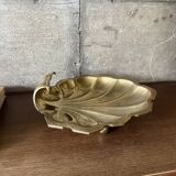 Empty pocket scallop in brass from the 50s