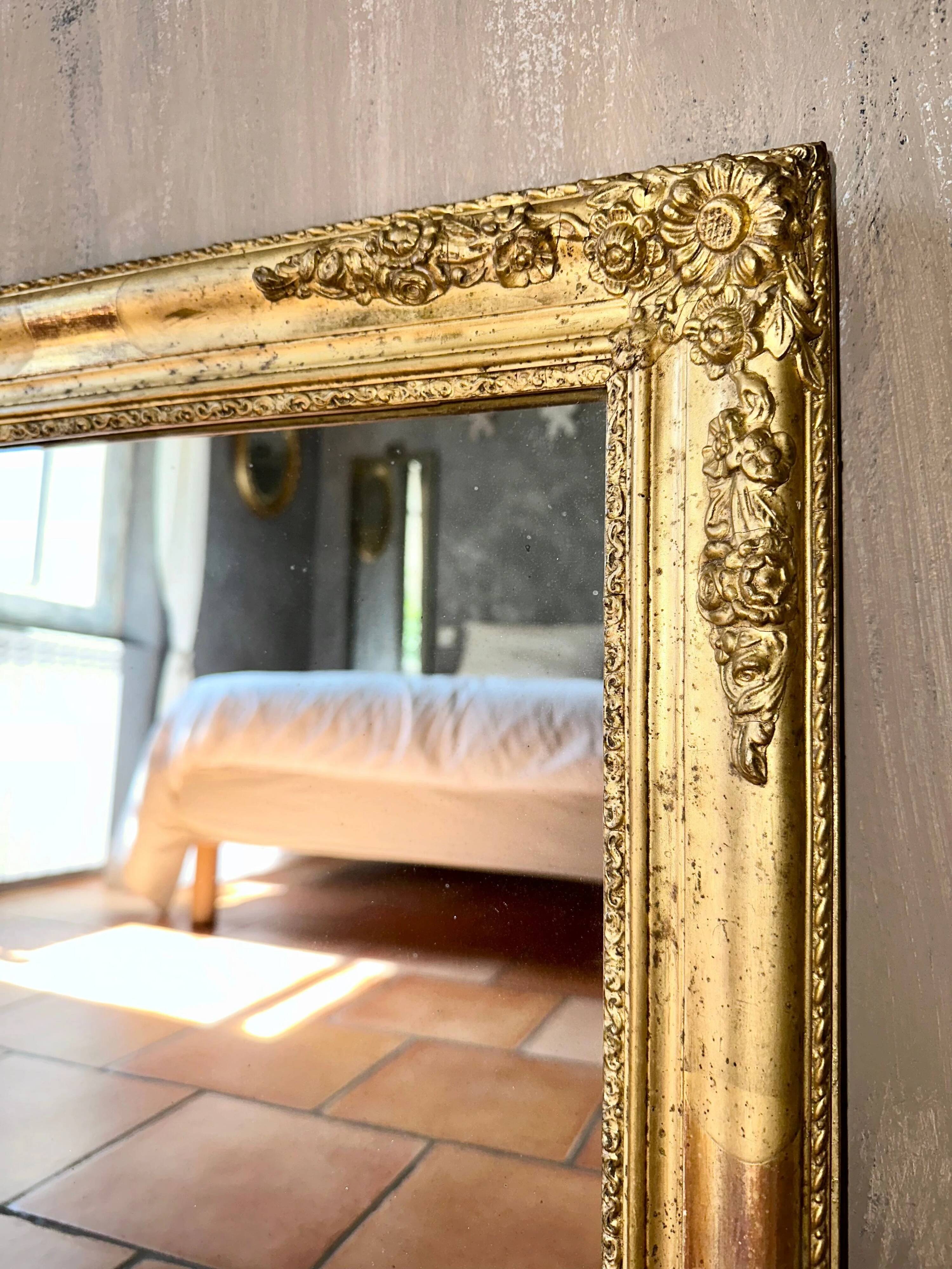 Miroir en stuc doré, début XIXème