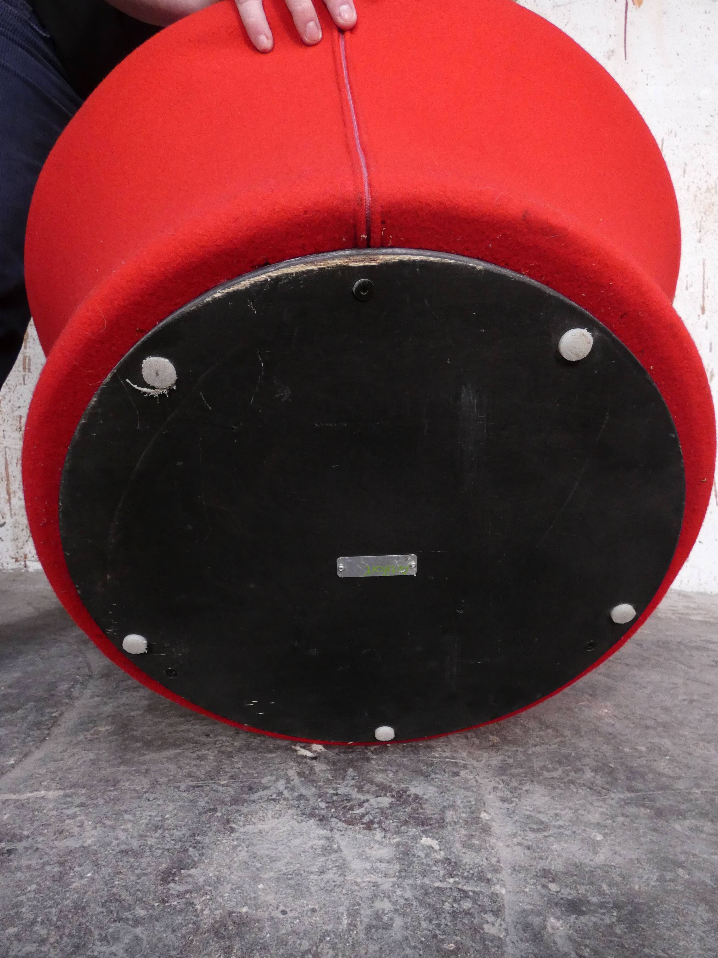 Artifort model F560 - mushroom chair