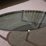 Oval coffee table