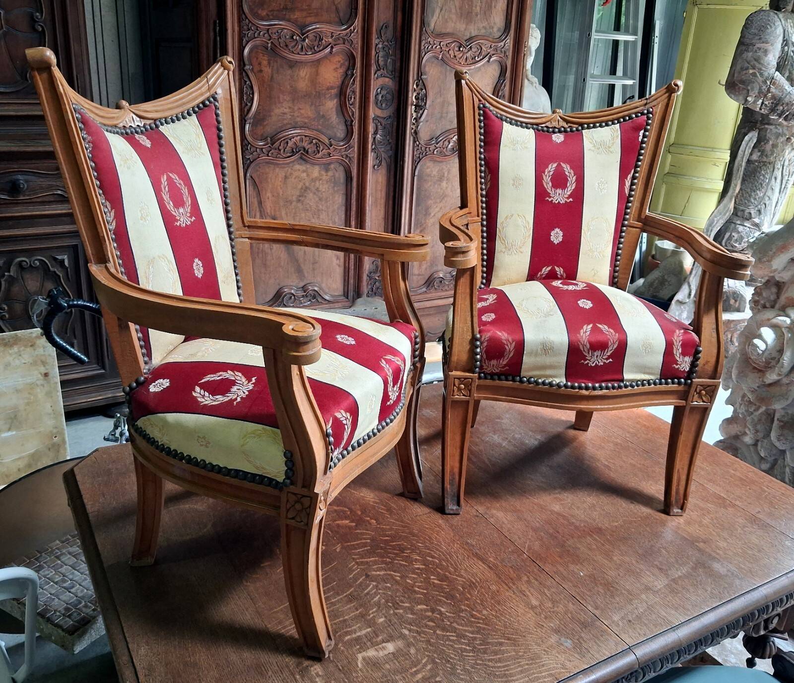 Paire de fauteuils gondole d'enfant de style Empire en merisier