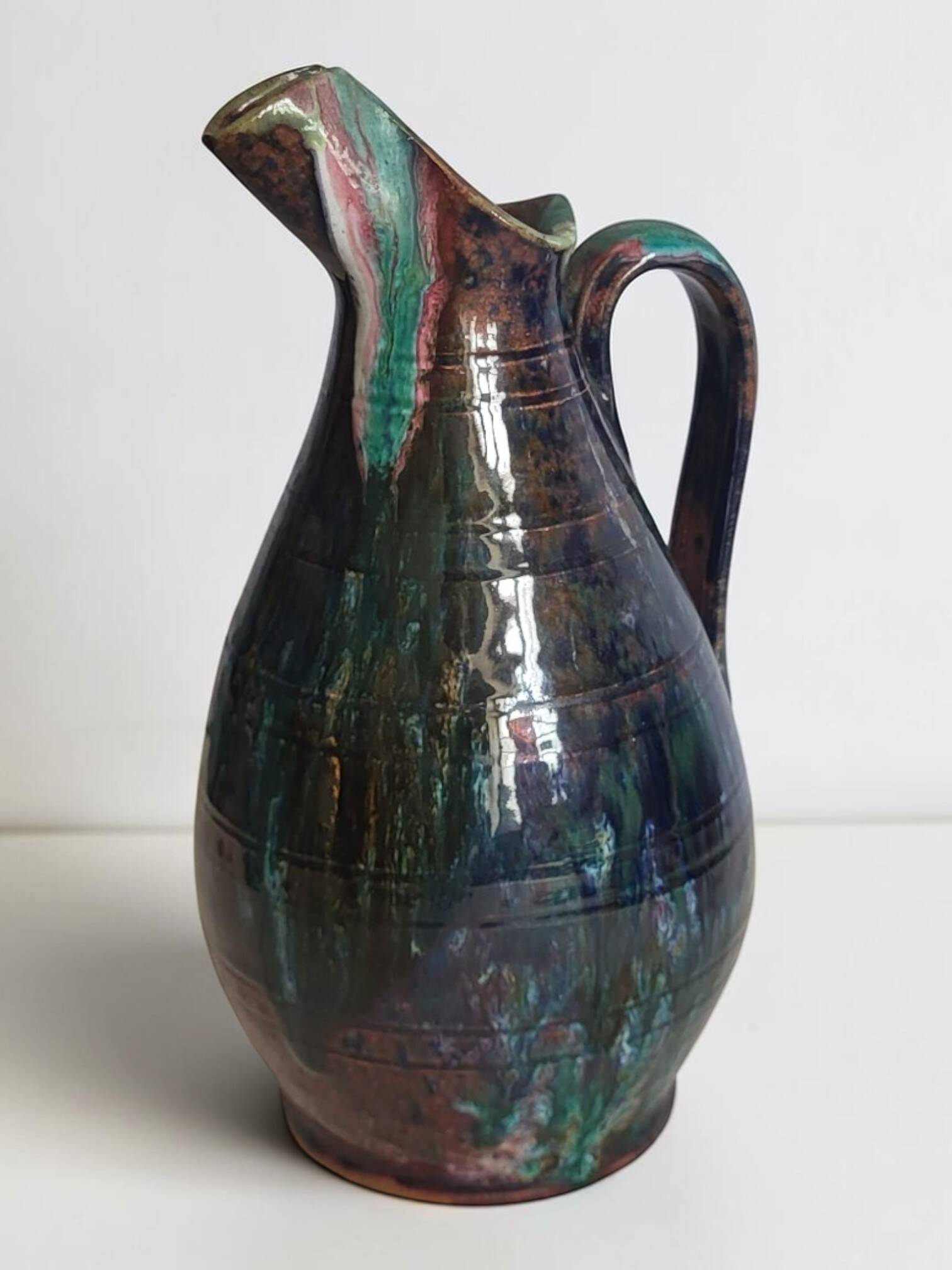Stoneware jug from Morvan