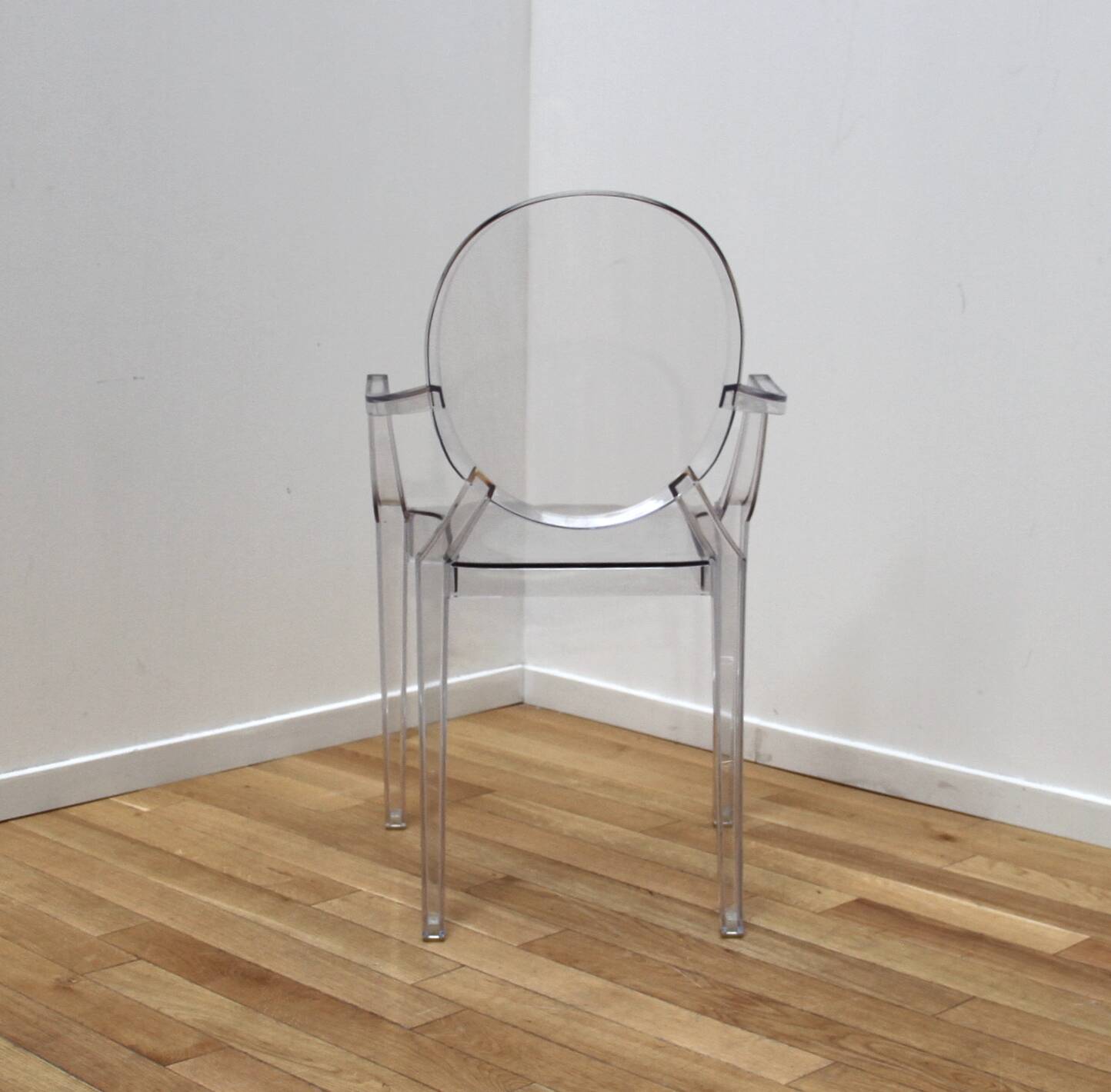 Pair of Louis Ghost chairs, Philippe Starck