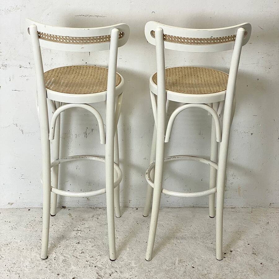 Paire de tabourets de bar bois et cannage