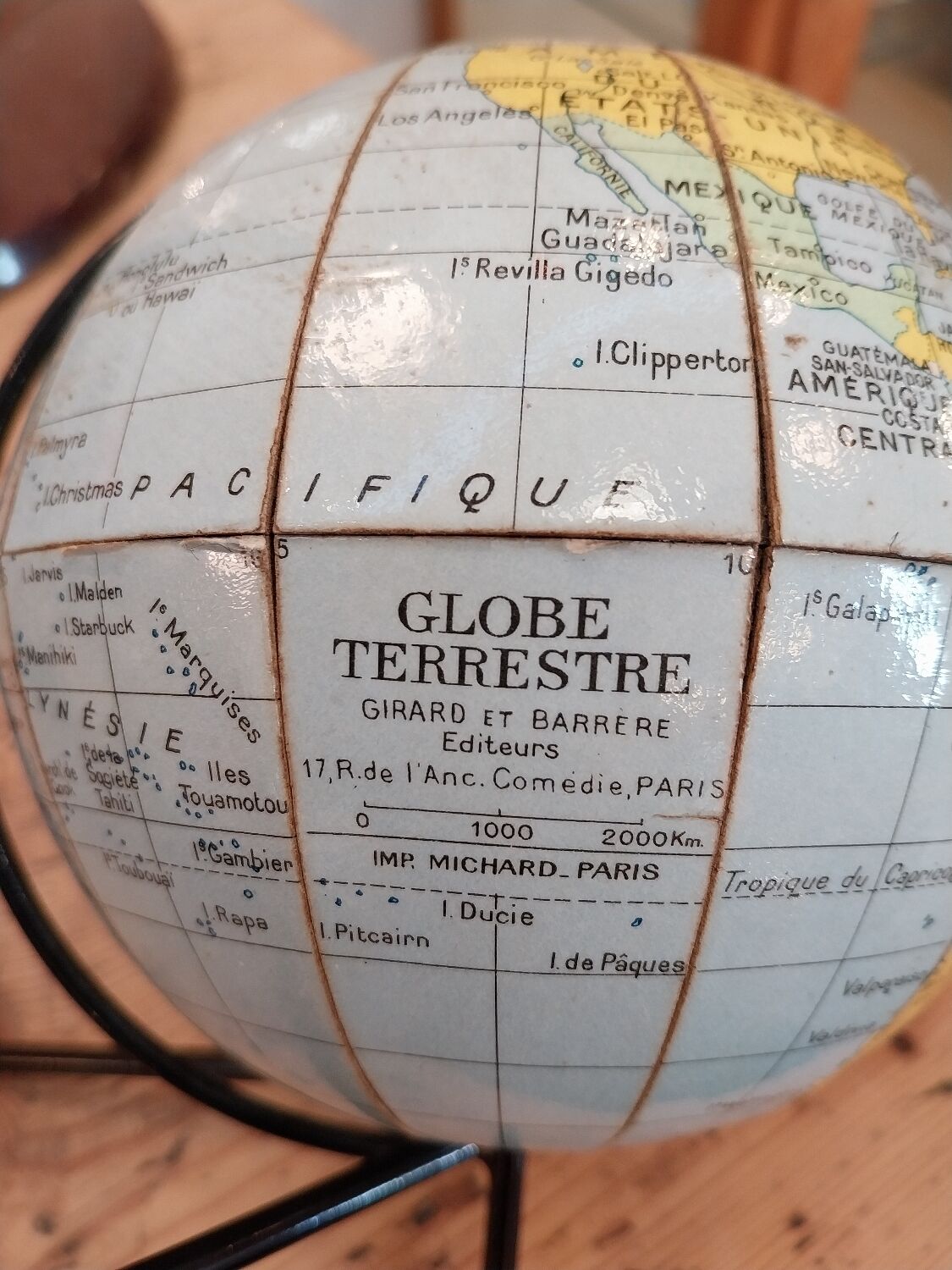 Map of the world Girard and Barrere