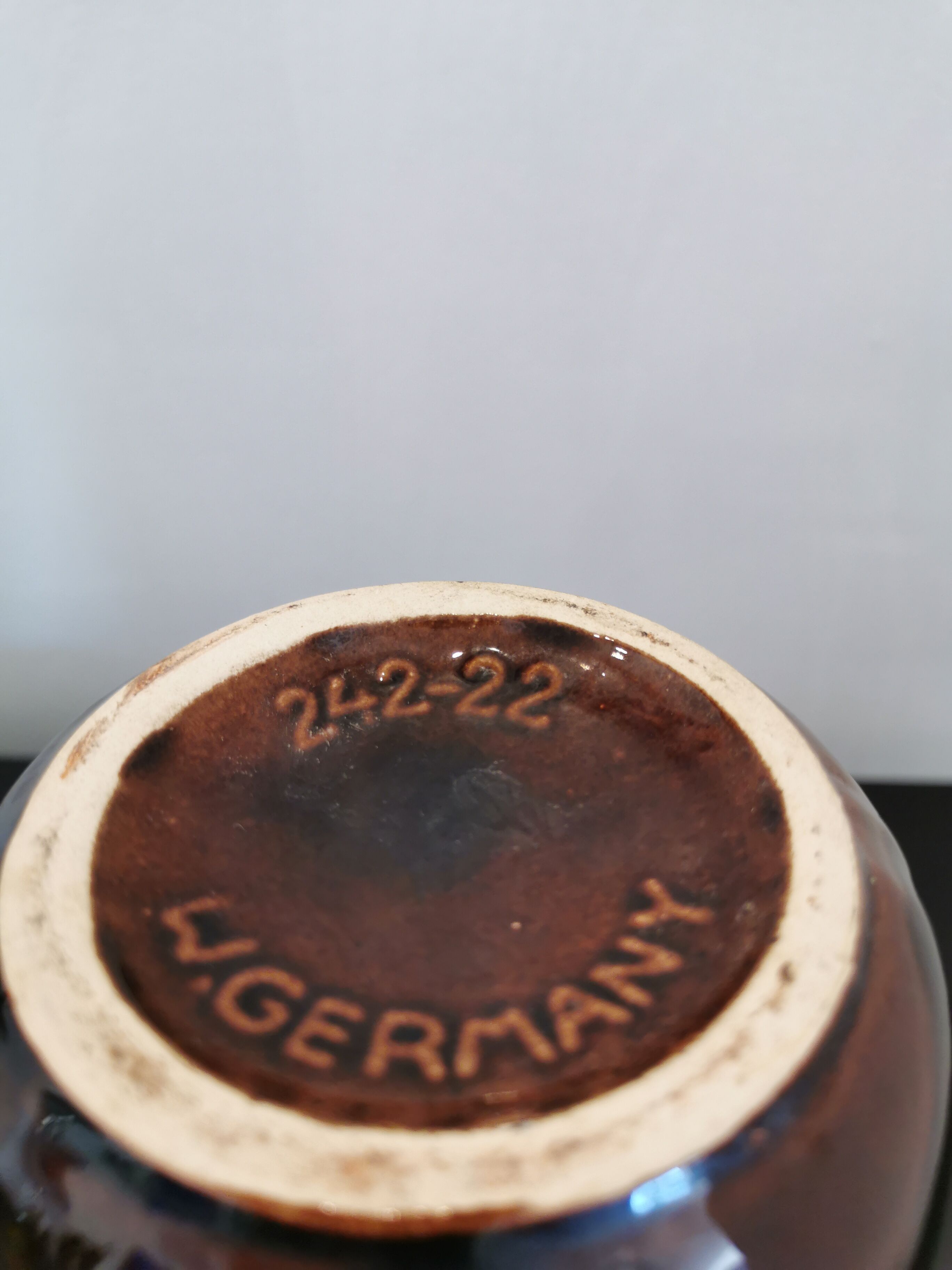 West Germany vase 242-22