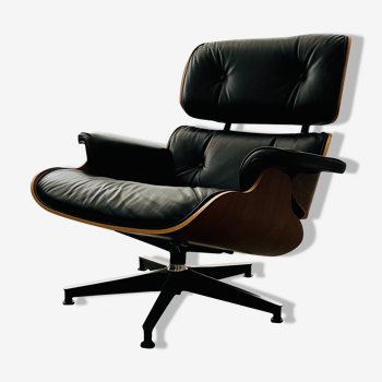 Charles & Ray Eames Lounge Chair