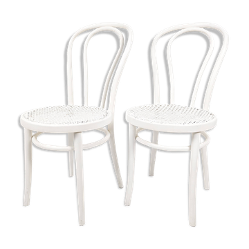 Paire de chaises bistrot vintage bois courbé, style café viennois classique