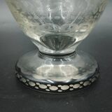 Early 20th century Bohemian vase in engraved crystal with castle and deer motifs