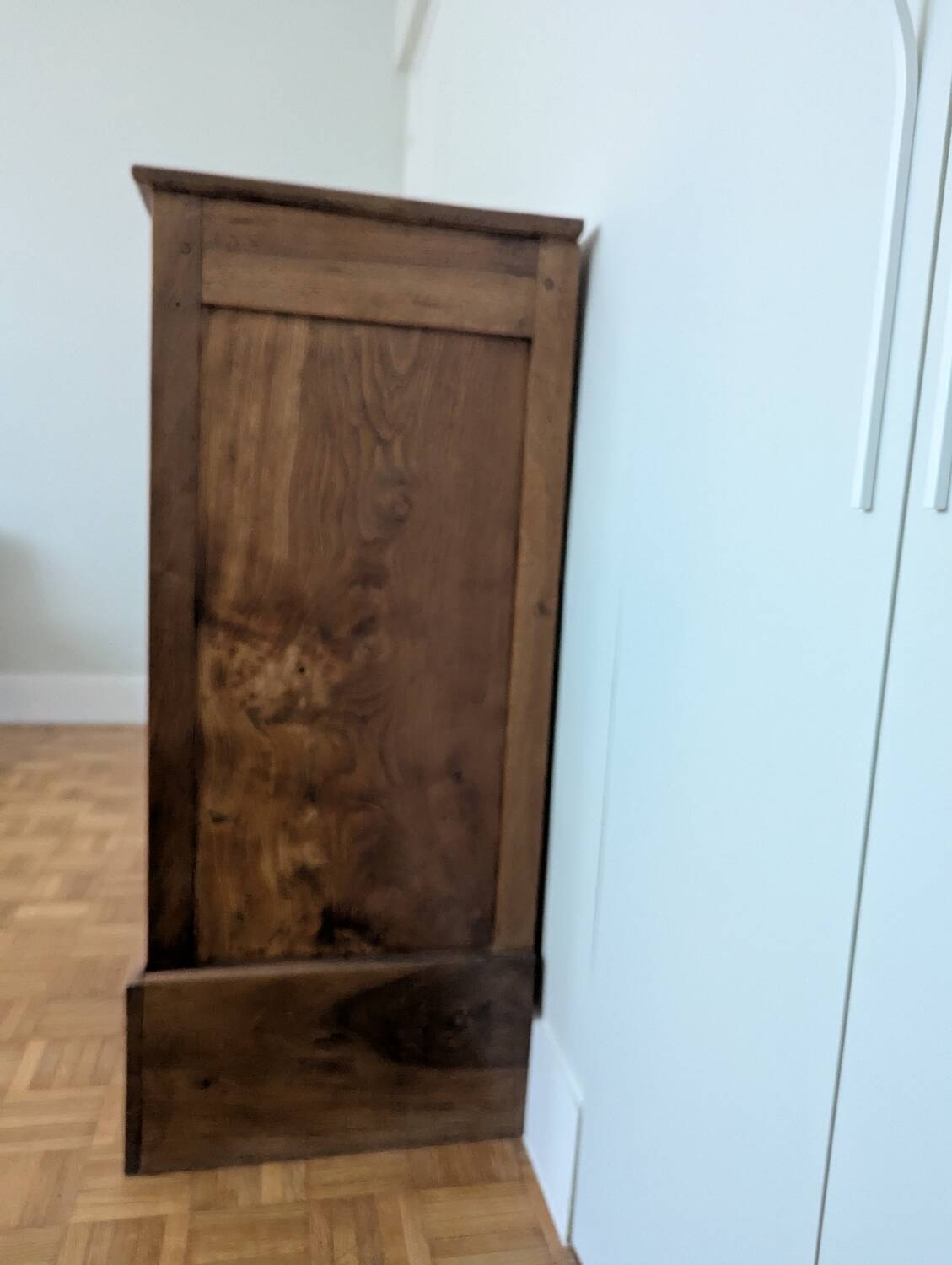 Louis Philippe 19th century elm burl sideboard