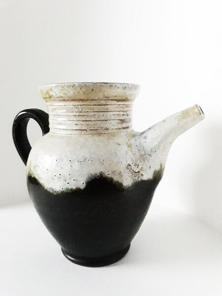 Ceramic jug signed "Losson"
