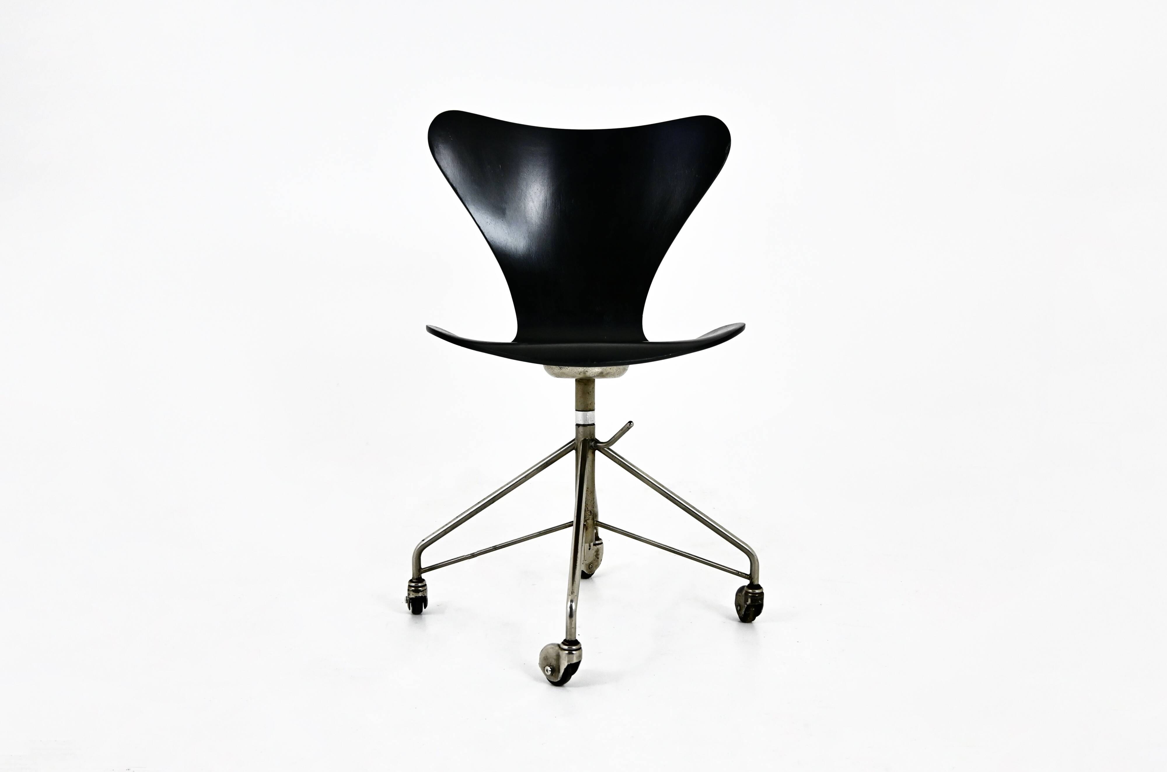 Model 3217 office chair by Arne Jacobsen for Fritz Hansen, 1960