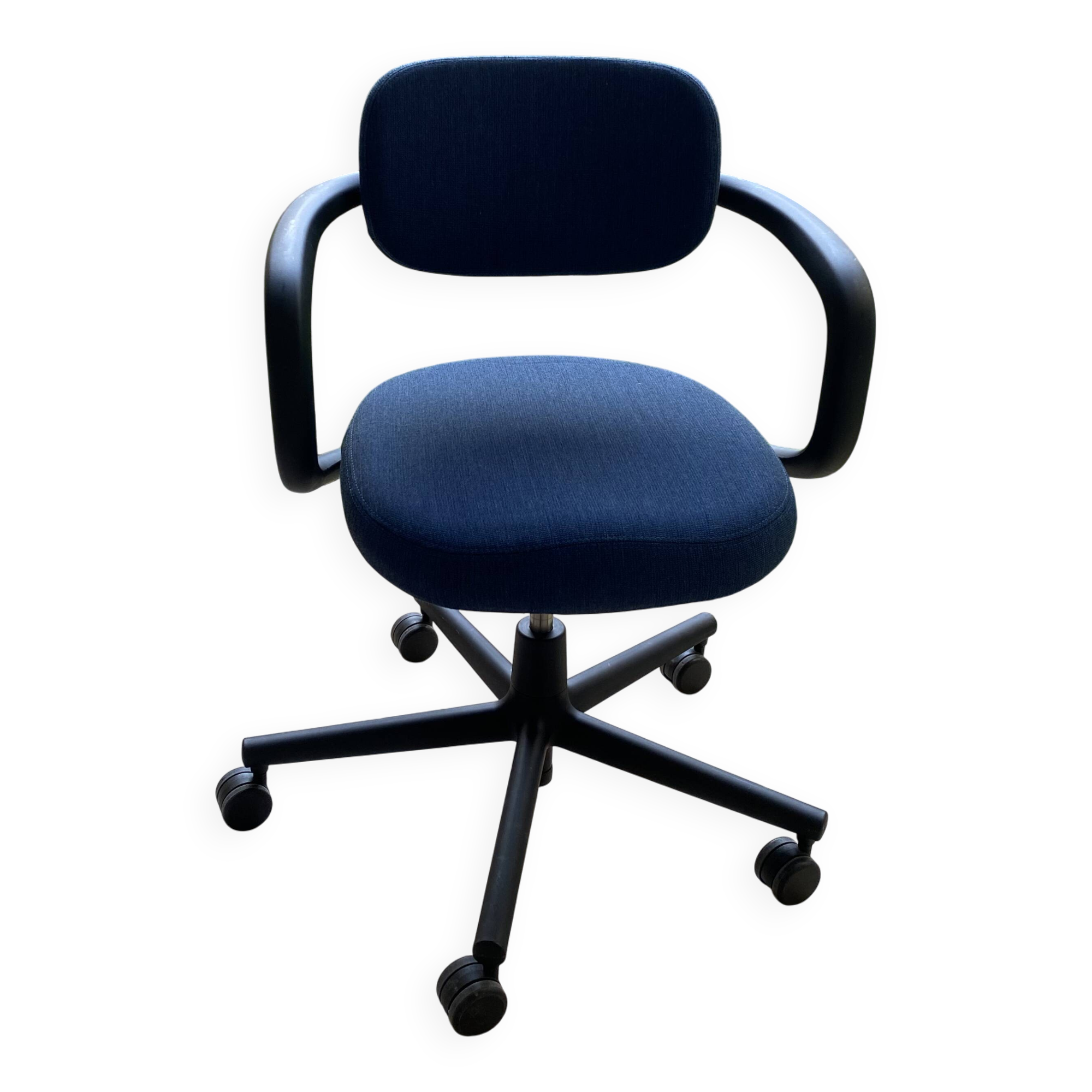 Allstar office chair - design by Konstantin Grcic for Vitra