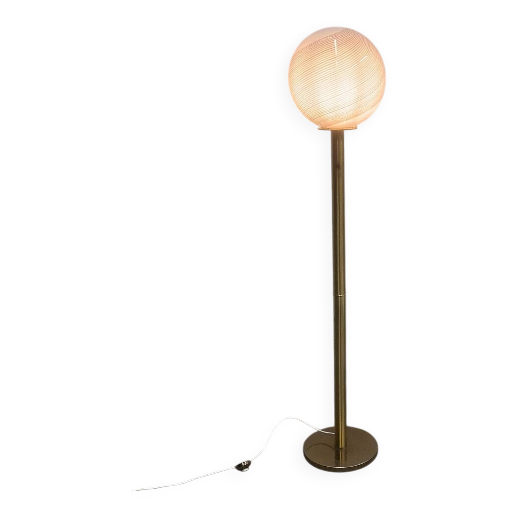 Large 1970s Italian brass floor lamp with swirled Murano glass globe — Sculptura