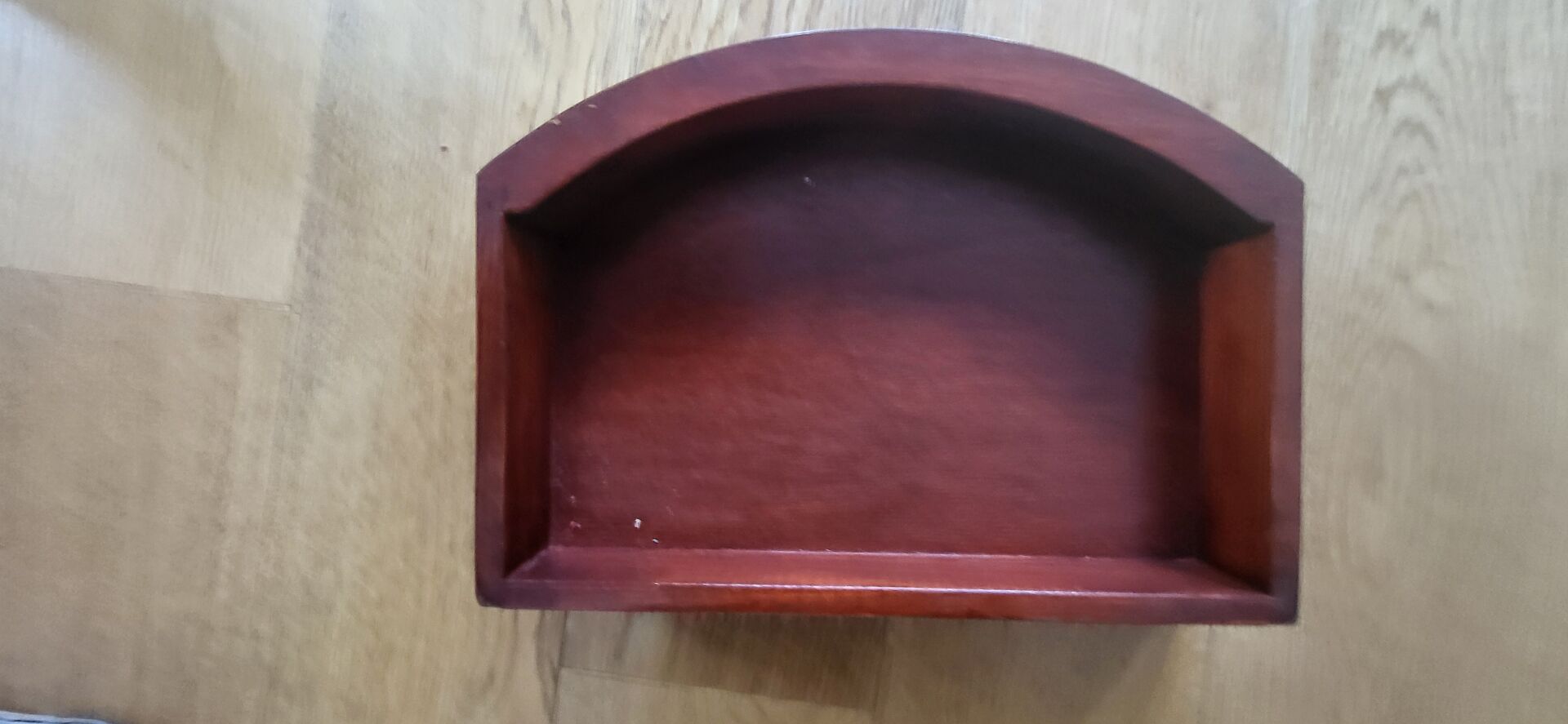 2 petites tables marquerie acajou