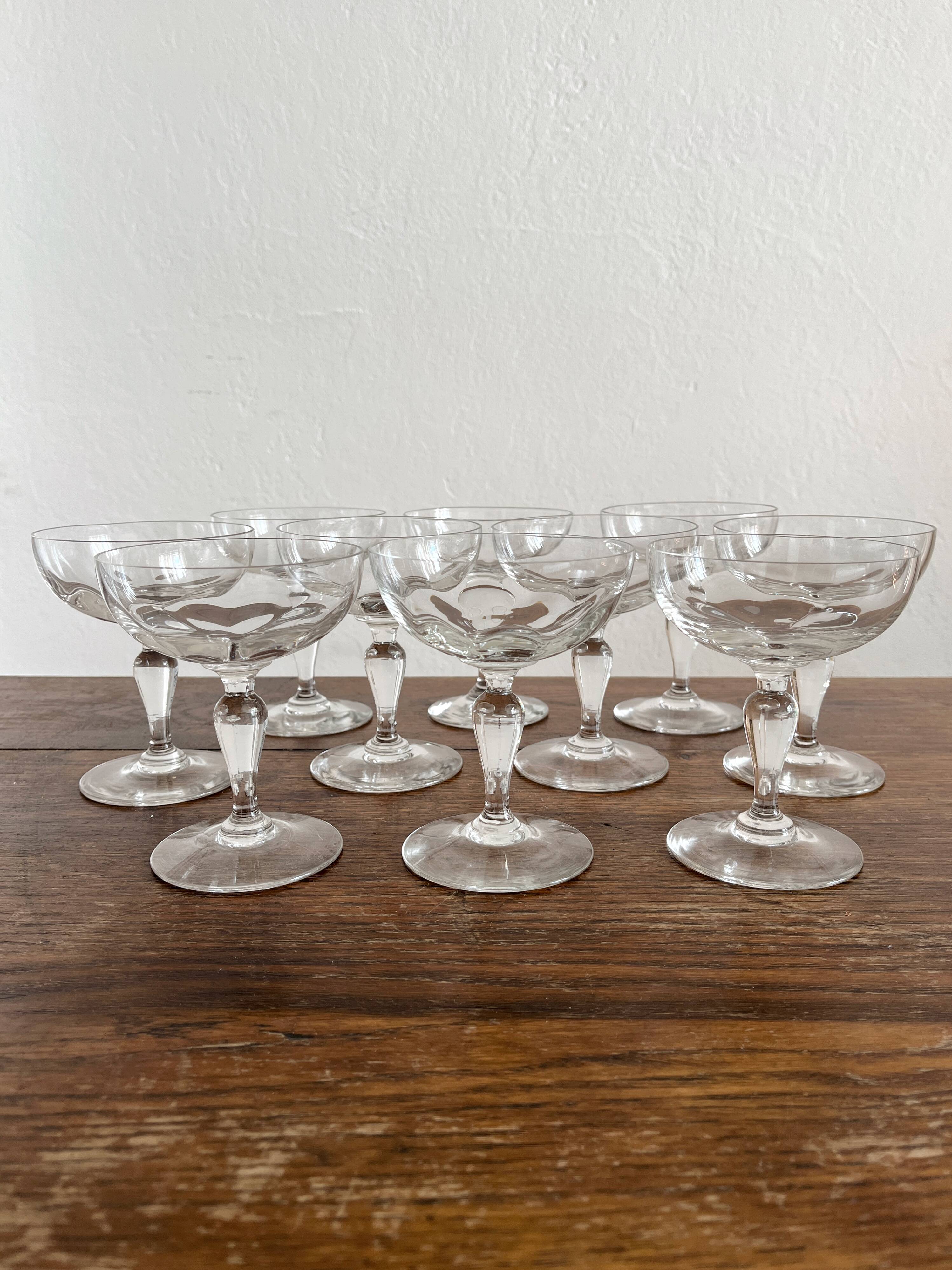 10 antique champagne glasses in blown glass, 19th century