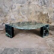 Emerald green marble "eye" coffee table, Roche Bobois, France, 1970s
