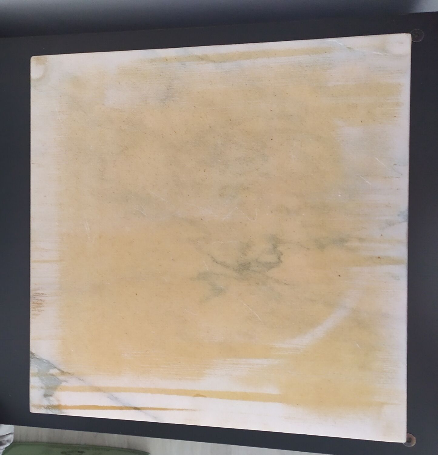 Alabaster harness brass foot