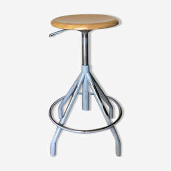 Bad brand adjustable workshop stool