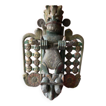 Removable wall mask