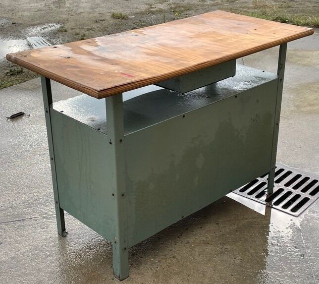 Establishment iron tray wood panel, as it stands