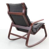 Rocking-chair scandinave Siesta de Ingmar Relling et son ottoman