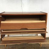 Bi-color shoe cabinet of the 50s with compass feet