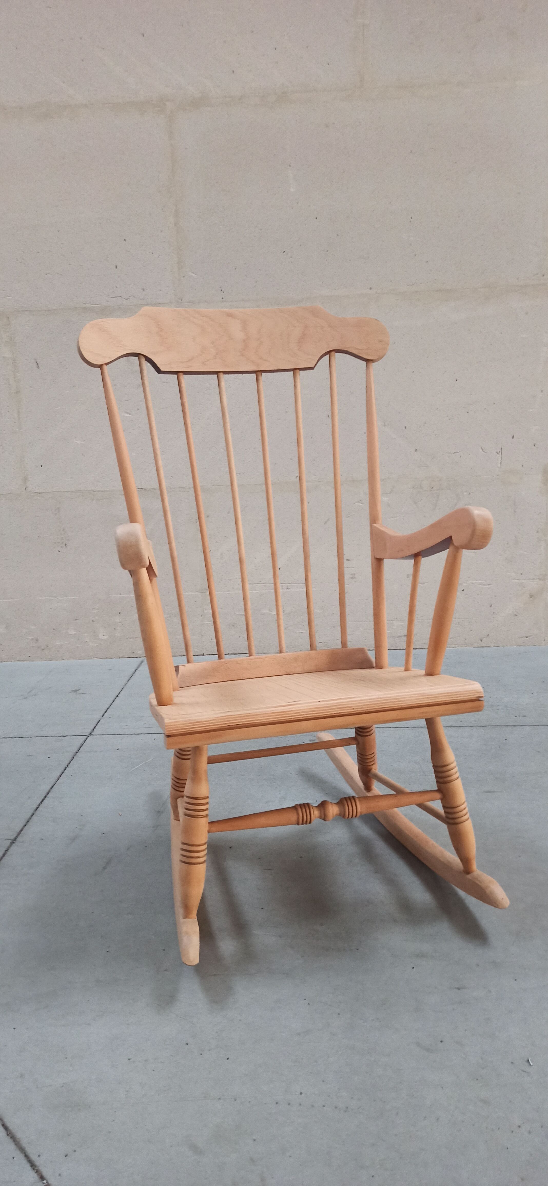 Wooden rocking chair 60's