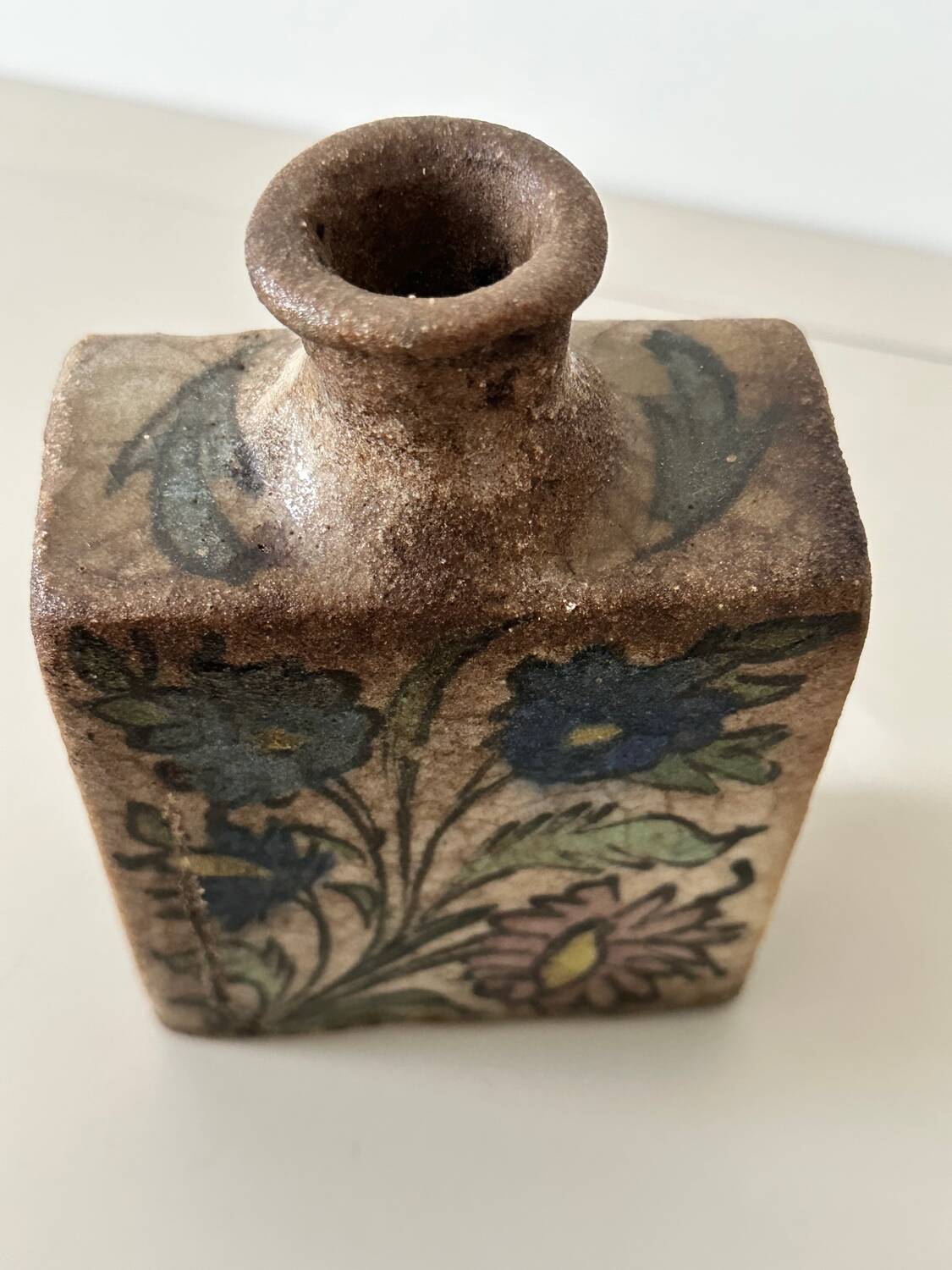 Ancient flask / Persian ceramic from the Qajar period, 18th century