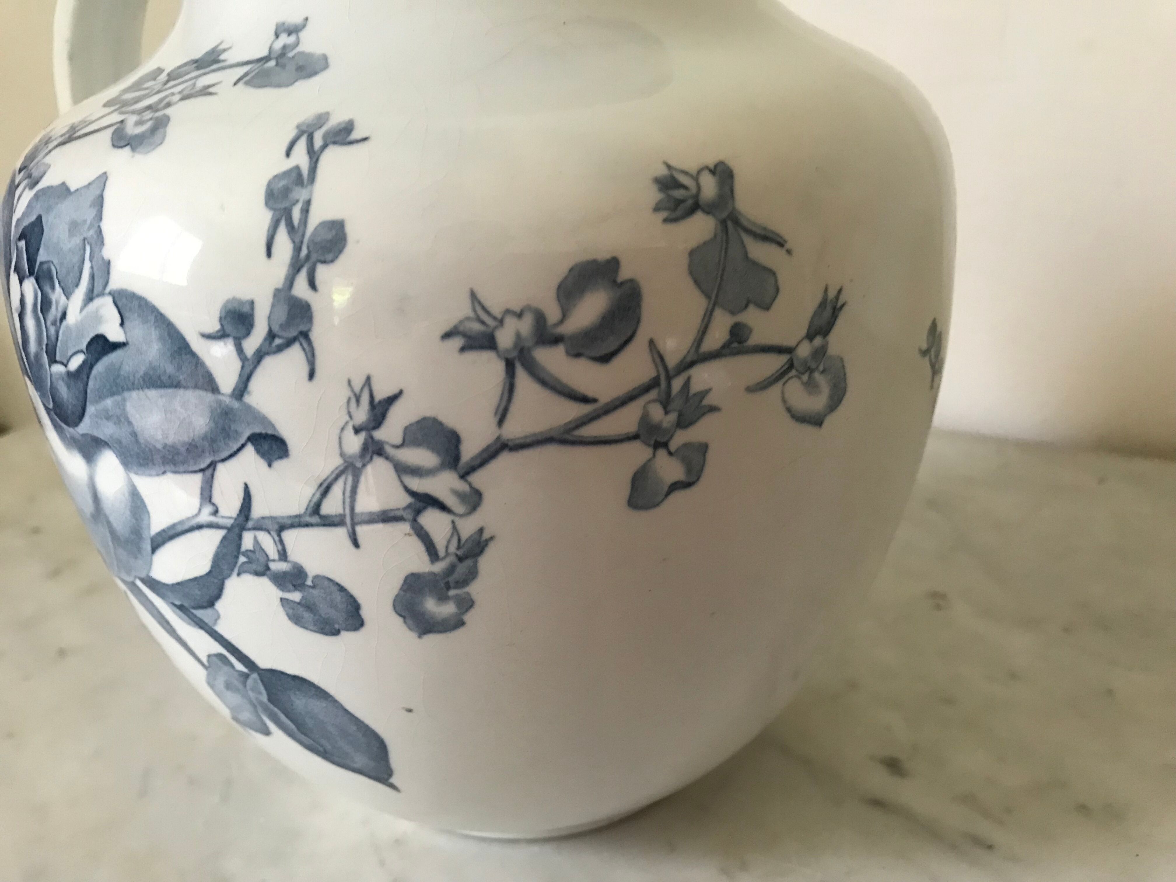 Former pitcher K.G Luneville