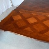 Extendable rectangular table with Italian extension cords